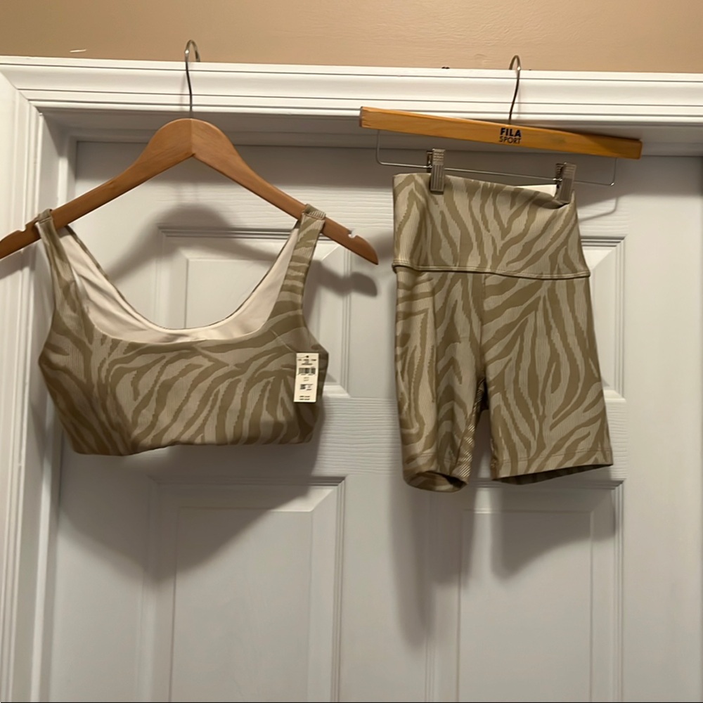 NWT Aerie Beige Zebra Print Crop Top & bike short Set